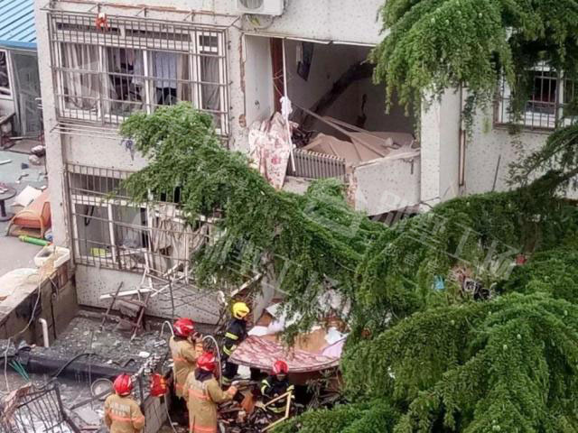 青岛建筑突发爆炸事件，深度剖析与反思