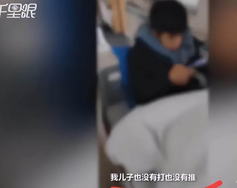 广西小学生遭老师打脸事件，反思与启示