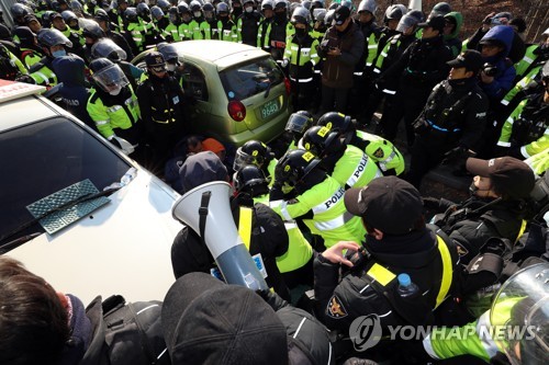 韩国权力斗争与法治挑战，调查机关与总统警卫部门的对峙