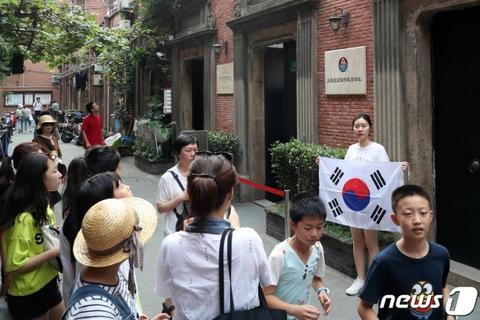 首批来沪韩国人实现财富飞跃，上海商机无限吸引韩国创业者成功致富之路