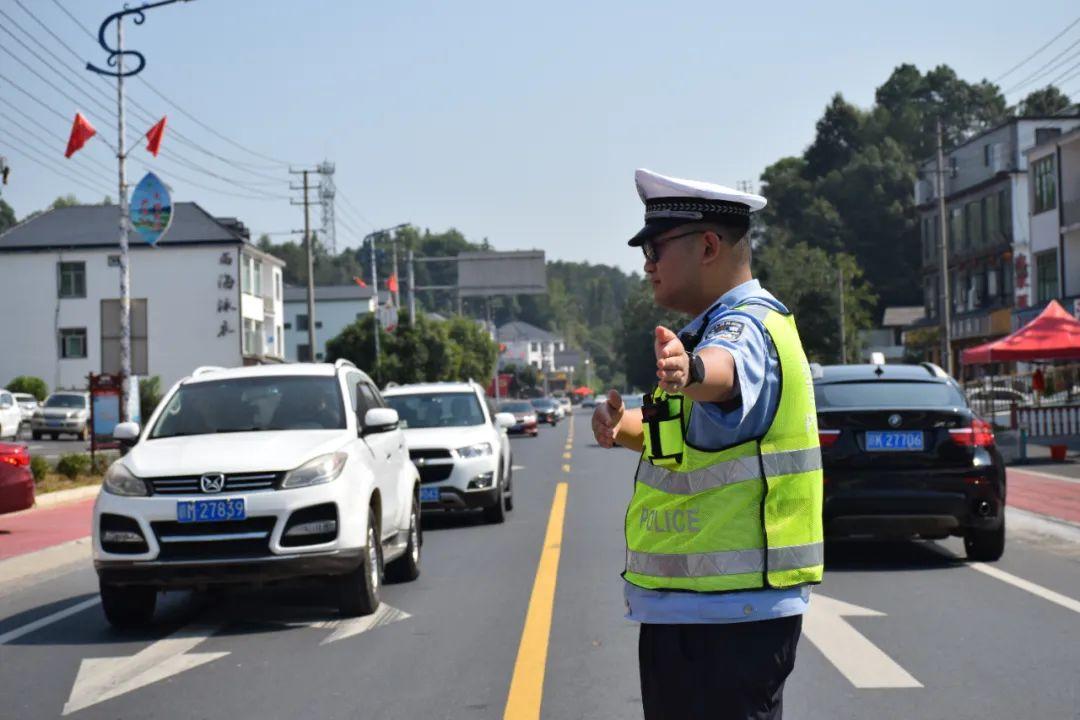 小S节目请假半年背后，深度解读其决定的故事