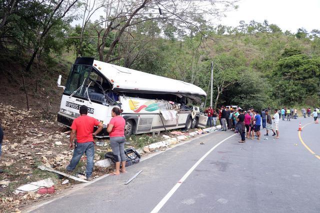 危地马拉重大交通事故致30余人死亡，悲痛反思与启示